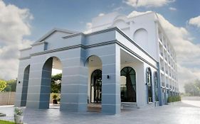 Le Lert Hotel Ratchaburi
